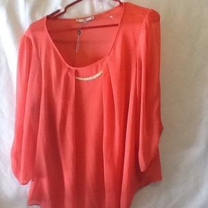 Coral sleeveless shirt